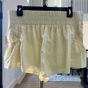 FP Movement Get Your Flirt On Shorts – Size Large NWT